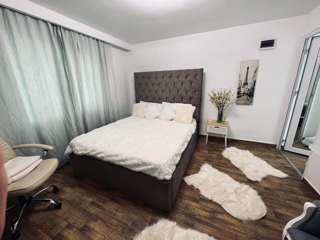 Pensiunea Ewo Iasi Luaran gambar